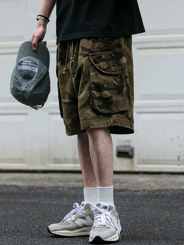 Retro radničke kamuflažne šorceve za muškarce, ljeto, širok kroj, pet inča inseam, gradski streetwear.