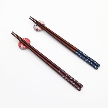 Ξύλινο σετ chopsticks με δύο ζεύγη και κεραμικό στηρίγμα, ιαπωνικού στυλ ρετρό σχεδίαση, μάρκα Xinjule, χειροποίητο, βιοδιασπώμενο