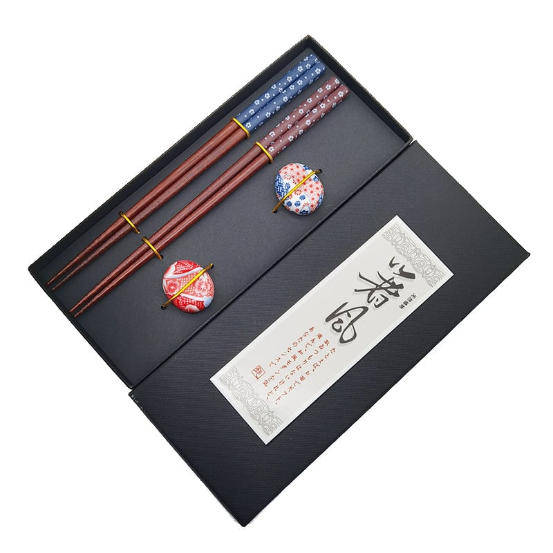 Ξύλινο σετ chopsticks με δύο ζεύγη και κεραμικό στηρίγμα, ιαπωνικού στυλ ρετρό σχεδίαση, μάρκα Xinjule, χειροποίητο, βιοδιασπώμενο