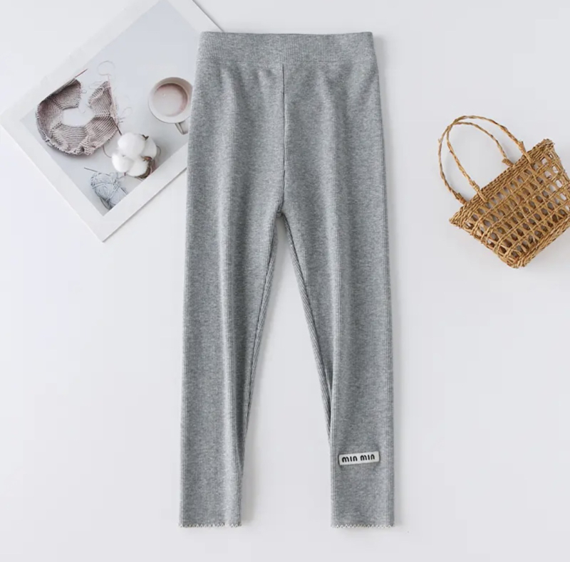 Lányoknak készült vékony pamut leggings tavasszal–őszre, slim-fit, 3–8 éveseknek
