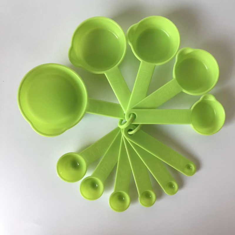 Set de 11 linguri de măsură din plastic și pahare de măsurat pentru coacere