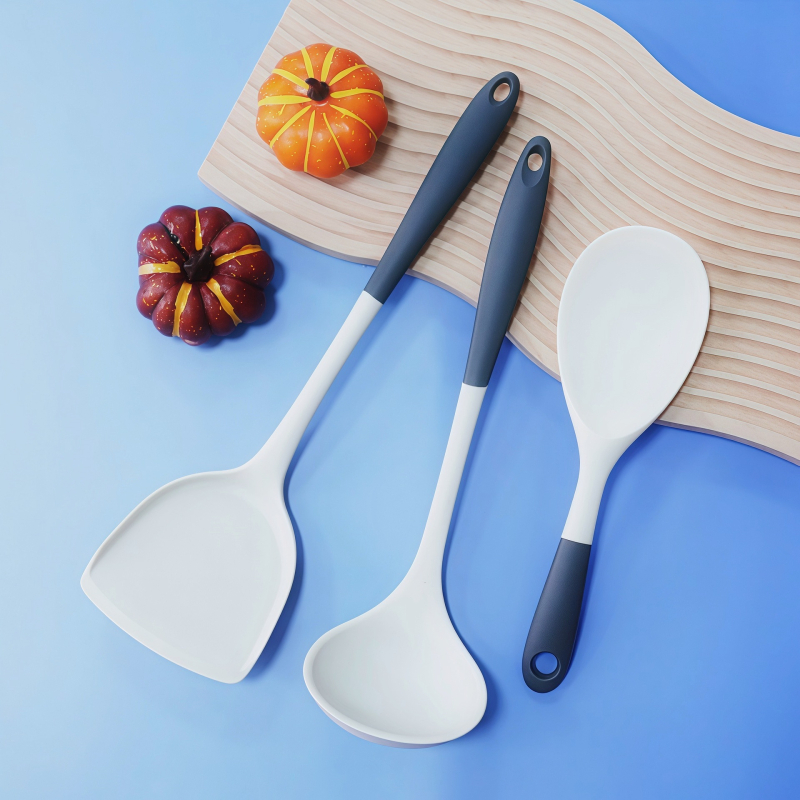 Xin'an set silicon bucătărie: silicon de calitate alimentară, rezistent la temperaturi înalte, două nuanțe gri-alb, toate într-un singur set: spatulă, lingură de supă și lingură de sită.