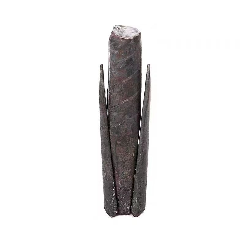 Daltă pentru spargerea pietrei, cu cap din oțel de înalt carbon și mâner din oțel, lungime 85–185 mm