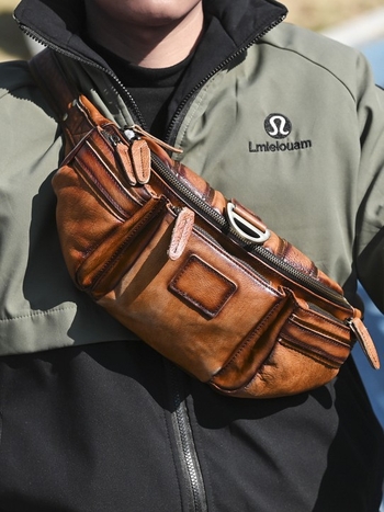 Retro muška kožna crossbody torba od prvog sloja kože, biljno tretirana koža, lagana putna torba s džepom za 8-inčni iPad