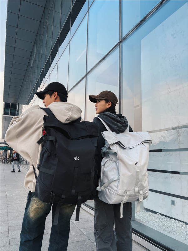 Unisex ruksak 20–35L za putovanja, sport, outdoor, planinarenje i biciklizam, ulični stil, za 15-inčni laptop.