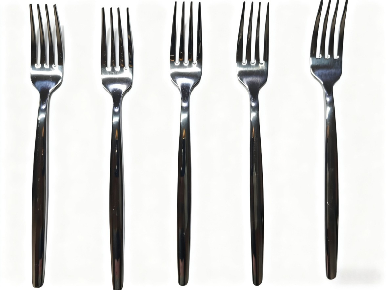 Set tacâmuri din oțel inoxidabil: lingurițe mici, furculiță mică, lingură de supă, linguriță de desert, linguriță de cafea
