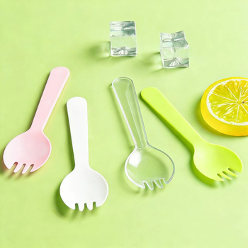 Set de tacâmuri din plastic, de unică folosință, cu farfurii de hârtie – furculițe și linguri pentru prăjituri și petreceri