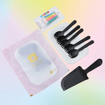 Set tacâmuri de unică folosință pentru tort de ziua de naștere, farfurii și furculițe din plastic, pentru uz casnic, ambalate individual