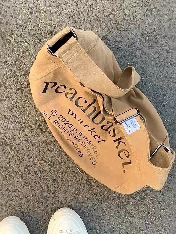 Ženska platnena torba s printom slova, velikog kapaciteta, crossbody stil, proljeće 2026 moda