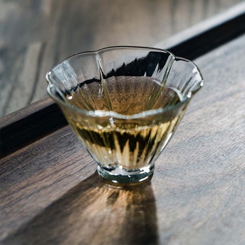 Japonský štýl sklenená šálka na čaj, luxusná tepelná odolnosť, jednopohár pre Gongfu čajovú ceremoniu, priehľadná šálka Hibiscus