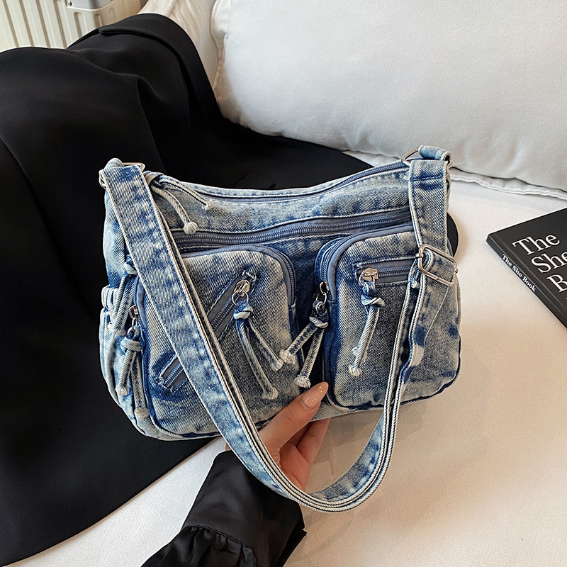 Ženska crossbody torba u japanskom stilu, velika zapremina, denim torba, ispran denim, model 2025