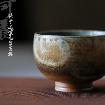 Jingdezhen ručne vyrobená keramická šálka na čaj s drevno vypálenou glazúrou, Luohan majster, Pu'er čaj
