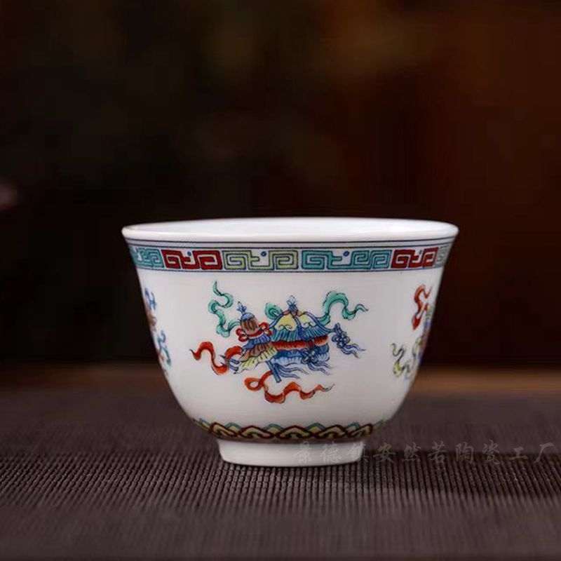 Doucai porcelánová šálka na čaj, Gongfu čajový set pre domácnosť, darček na čaj