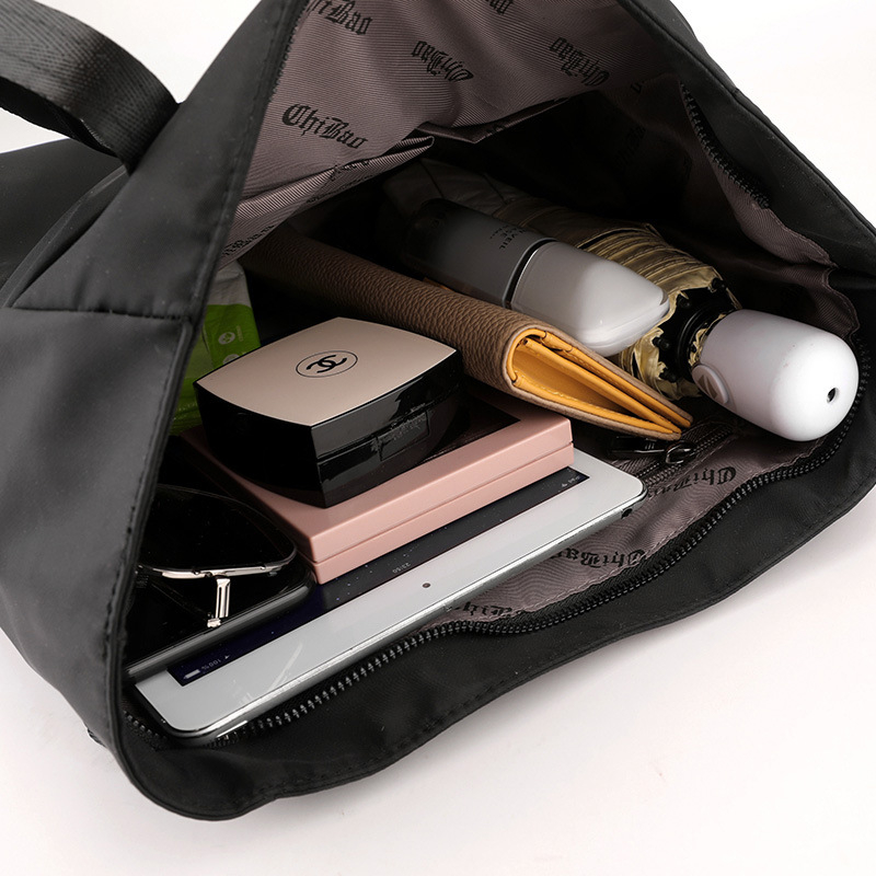 Nylon platnena tote torba, velika kapaciteta, ženska, model 2023, lagana, za posao i svakodnevna putovanja, s naramenicom i kontrastnim šavovima