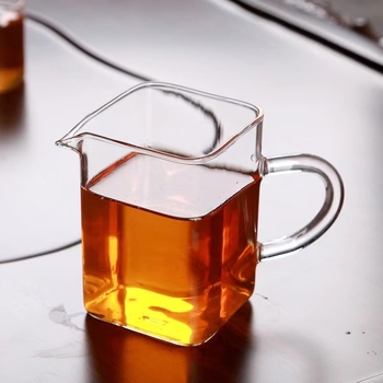 250 ml sklenená miska na čaj pre čajovú ceremóniu, odolná voči vysokej teplote, malá veľkosť