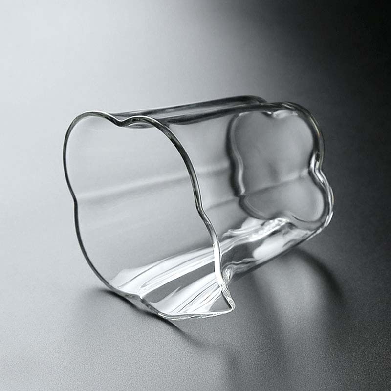 Stil japonez, sticlă transparentă rezistentă la căldură, ceașcă de distribuție a ceaiului cu design petale Begonia pentru ceai Kung Fu