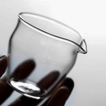 Separator de ceai din sticlă elegant pentru ceremonia gongfu, capacitate mică, pentru ospitalitate