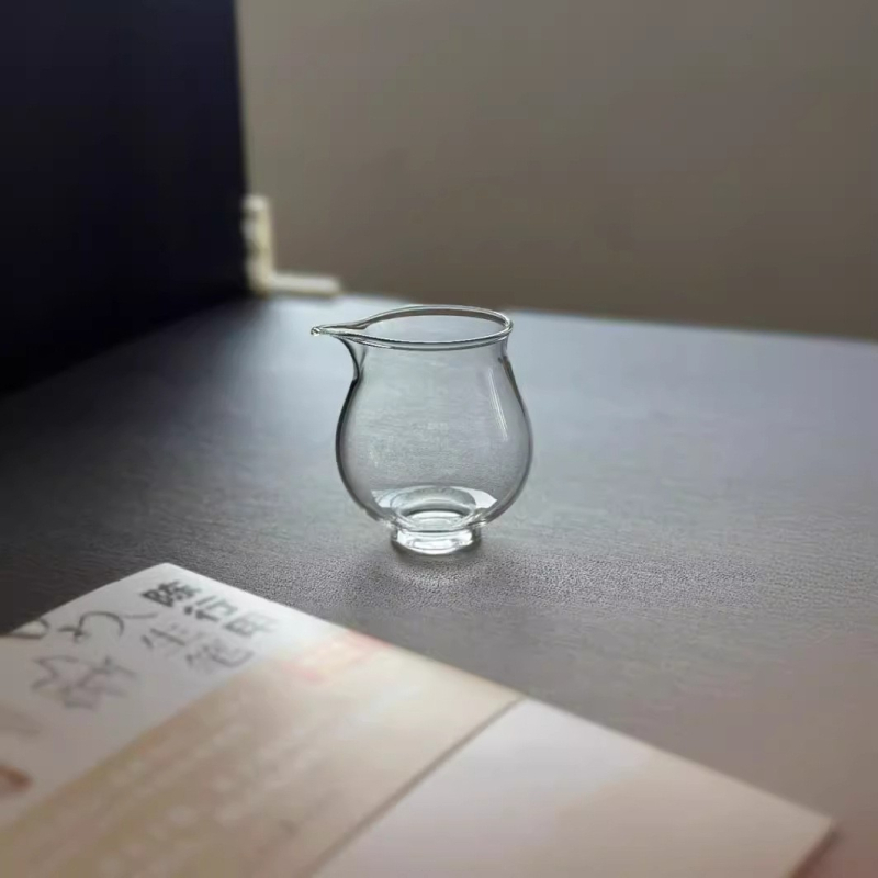 Set Gongfu de ceai din sticlă borosilicată, cu tavă tematică pinguin și ceașcă de distribuție egală
