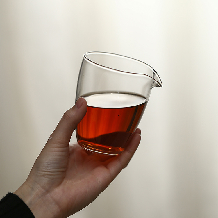 Set Kung Fu ceai din sticlă borosilikat rezistentă la temperaturi, recipient transparent pentru servire comună, Tea Sea și separator de ceai pentru turnare uniformă