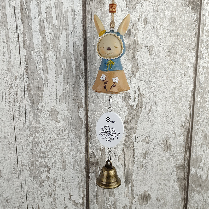 Zakka Miss Rabbit od smole — viseći zvončić za vjetar