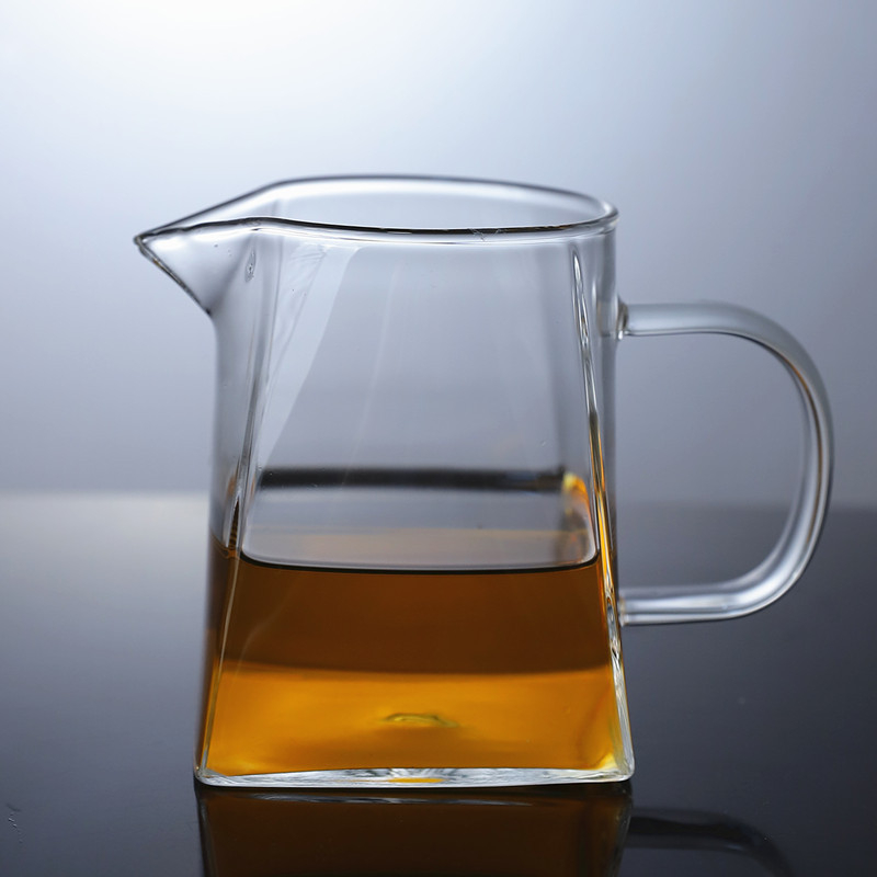 Pahar pătrat din sticlă borosilicat cu mâner, filtru pentru ceai și sită, set de ceai pătrat.