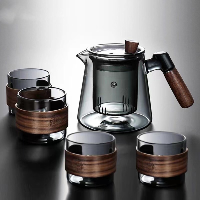Model nou: ceainic din sticlă borosilicată, rezistent la temperaturi, cu mâner lateral, pentru uz casnic