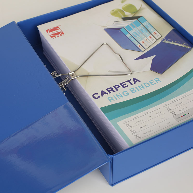 Cutie PVC pentru dosare B803, cu clemă laterală, cotor 68 mm, capacitate mare pentru depozitare documente