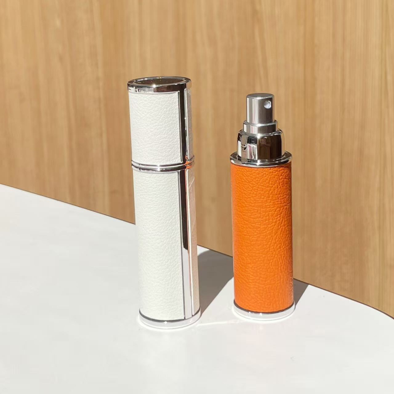 5 ml bőrből készült parfümös üveg, utazáshoz, elegáns, hordozható, üres mintaszóró