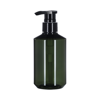 Üres PET műanyag samponos üveg pumpával, ferde vállú kialakítás, 300 ml/500 ml, testápolóhoz