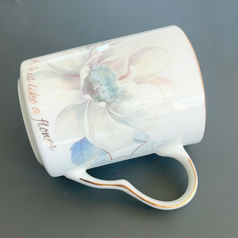 Cană Tangshan din porțelan de os — pentru ceai sau cafea, stil clasic, albastru și alb