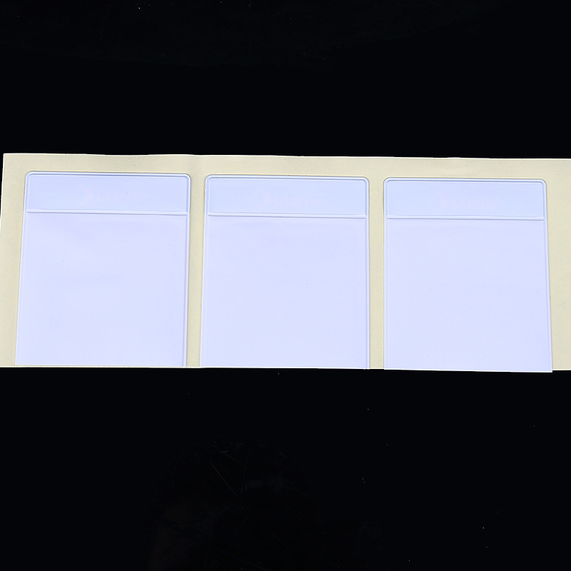 Husă PVC adezivă pentru carduri de identitate, cu capac protector impermeabil, buzunar pentru etichete și imprimare logo personalizabilă