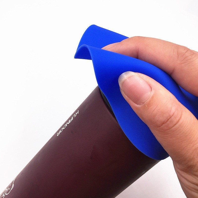 Suport pentru pahare din silicon lucios, rotund, de calitate alimentară, cu deschizător de sticle şi imprimare logo – cadou