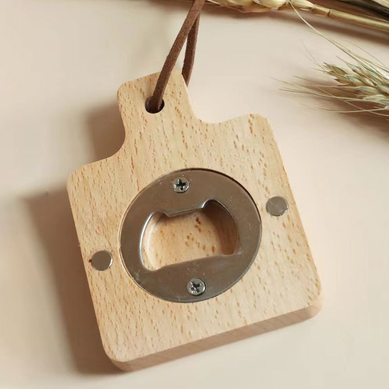 Deschizător de sticle din lemn de fag, magnetic, design creativ, portabil.