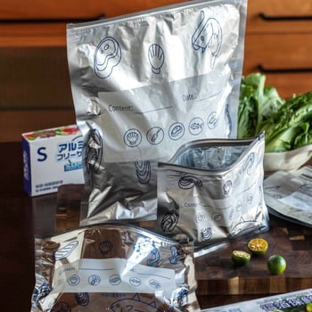 Pungi de conservare din folie de aluminiu-titan cu închidere glisantă, pentru congelare și refrigerare, de calitate alimentară