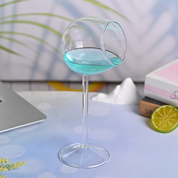 Pahar de vin roșu din cristal, gură înclinată, design modern minimalist