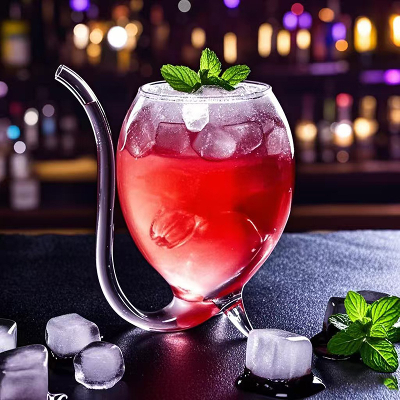 Pahar de vin din borosilicat gros, design vampir, termorezistent, formă gotică neregulată