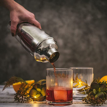 Shaker de cocktail din oțel inoxidabil, cu trei secțiuni