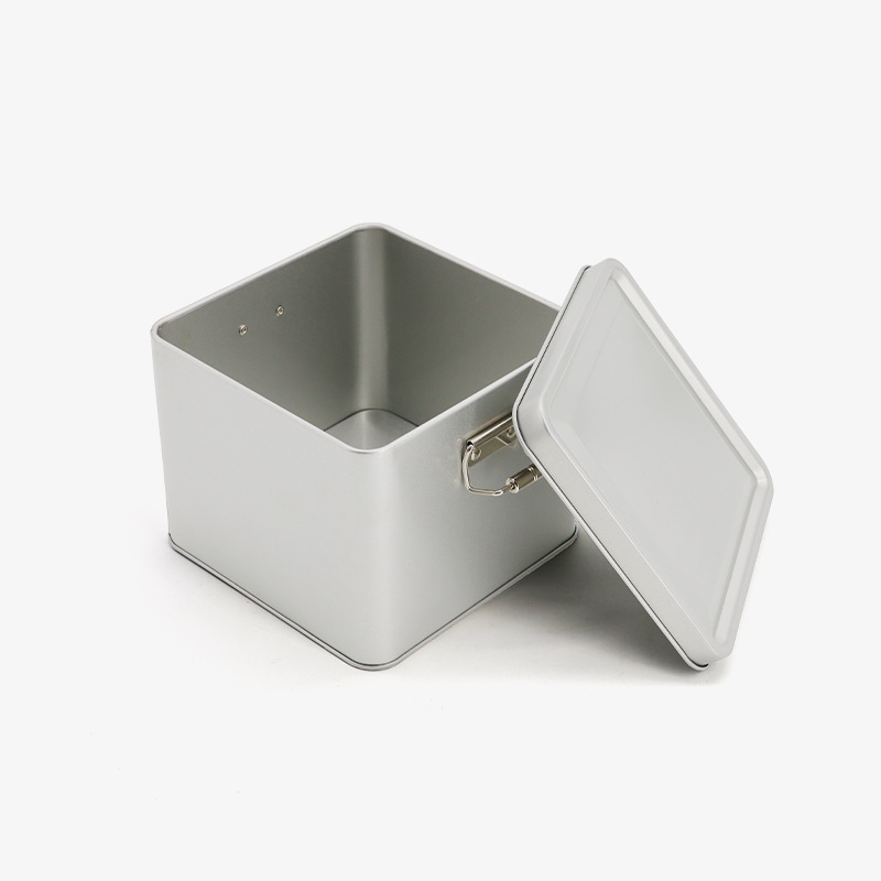 Cutie metalică argintie, retro, cu încuietoare cu mecanism de rotiță pentru ambalaje de produse coapte