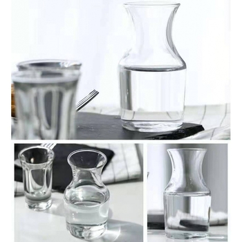 Decantor din sticlă pentru lichior, cu logo personalizabil