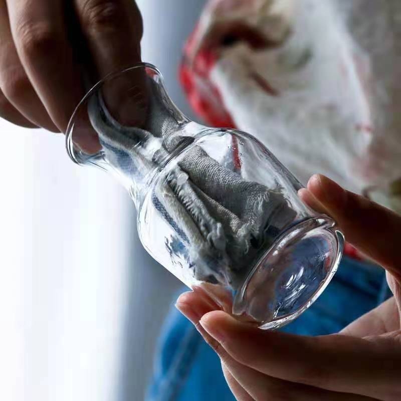Decantor din sticlă pentru lichior, cu logo personalizabil