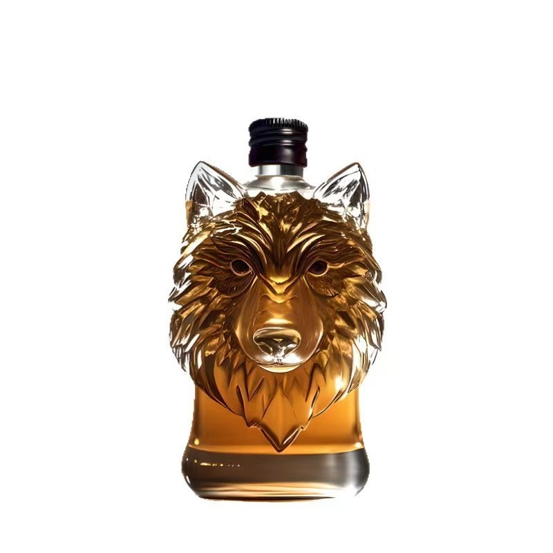 Decantor de whisky, sticlă cu coroană în formă de cap de lup, Independent, 901–1000 ml