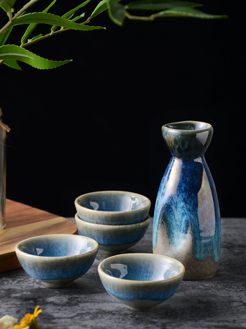Set de bar din porțelan în stil japonez, vintage, cu pahare pentru sake, pahare pentru alcool, ceainic, pahare de vin și cești de degustare a ceaiului