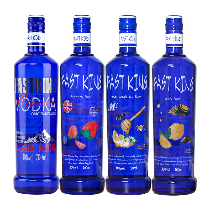 Set de cocktail pe bază de vodcă cu arome fructate, 7 piese, 40% vol.