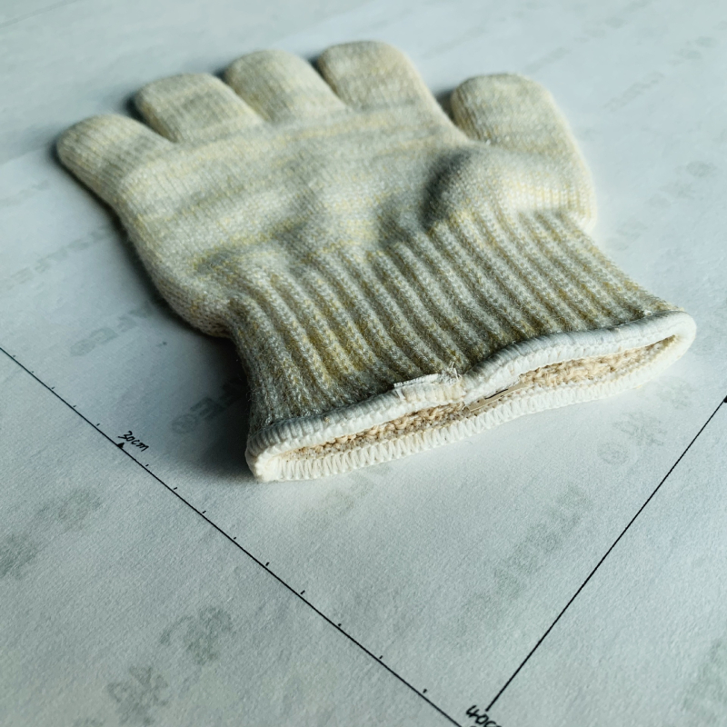 Mănuși rezistente la temperaturi înalte, amestec aramidă-bumbac, Micro-gradient, 23 cm lungime, albe, mărimea M