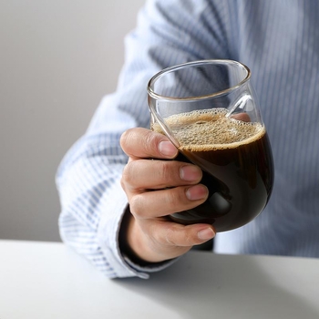 Pahar din sticlă borosilicată cu model în spirală, pentru apă, ceai, bere, whiskey și cafea, cu capac