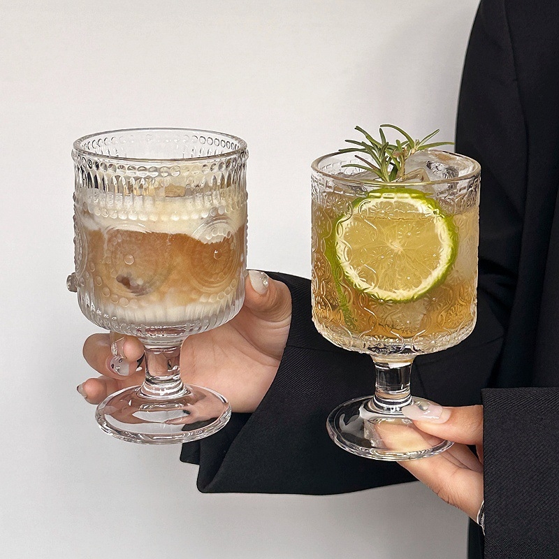 Magas lábú üveg otthoni használatra – minimalist design, víz, gyümölcslé, kávé és whiskey pohár
