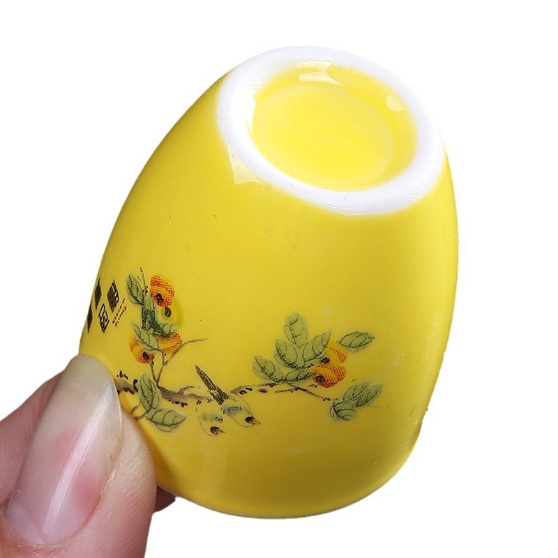 Set porțelan de vin cu decantor și șase pahare, design cu pinguin