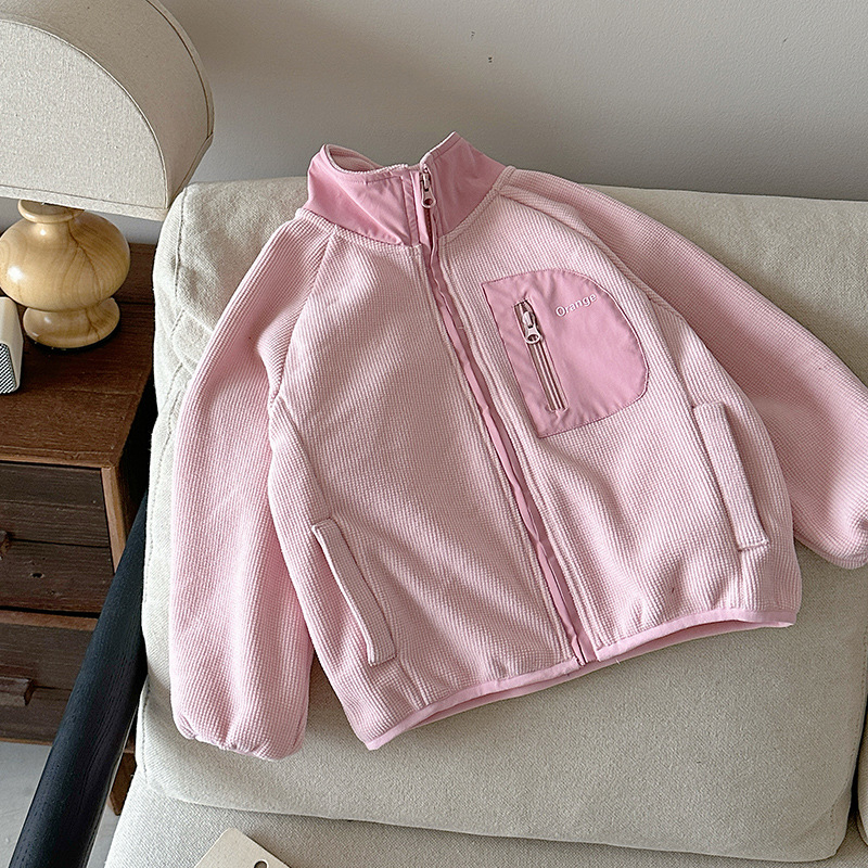 Raktáron: 2025-ös gyerek téli kabát színblokkokkal és zsebekkel, lányoknak és fiúknak, Rice Grain Composite Fleece Top