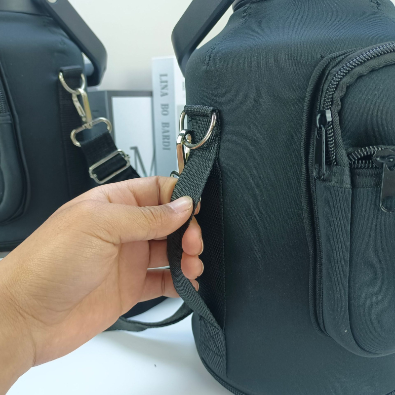 Husă izolantă pentru sticlă de apă cu curea, capacitate mare 64oz/128oz, pentru sporturi în aer liber, cu logo imprimat