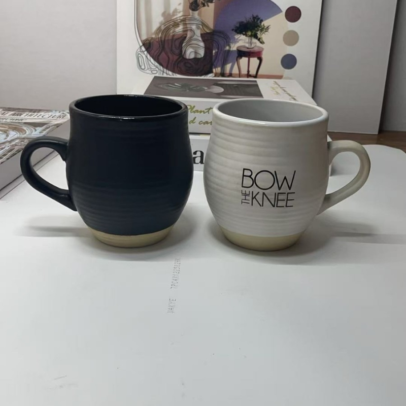 Cană ceramică în formă de albină, cu logo, stil creativ, în diverse culori, cadouri de afaceri